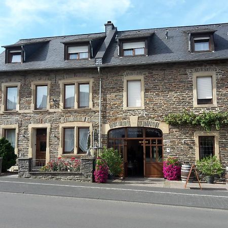 Weingut Licht-Stadtfeld Brauneberg Esterno foto